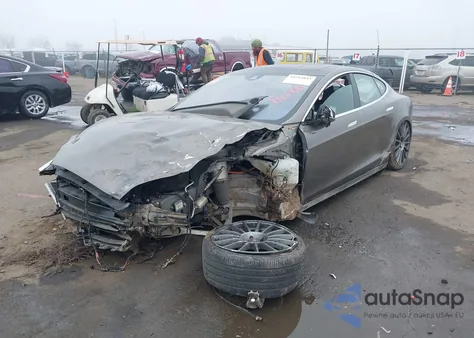 2015 Tesla Model S 85D/P85D from USA, damaged, VIN 5YJSA1E4XFF119854